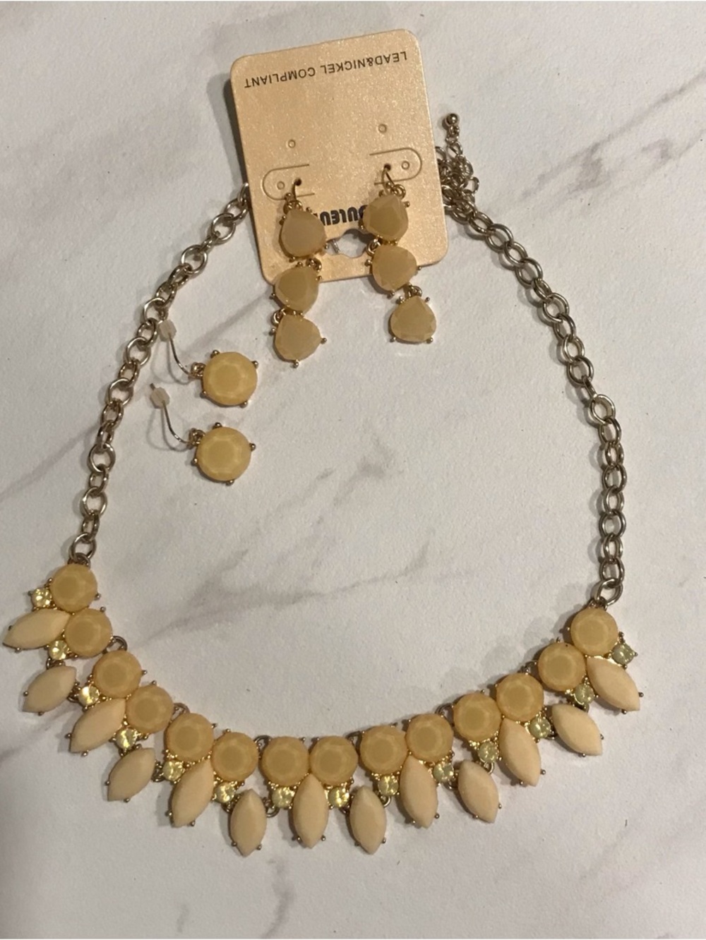 Yellow Beaded Statement Necklace with Earrings 2pr- TAKING OFFERS